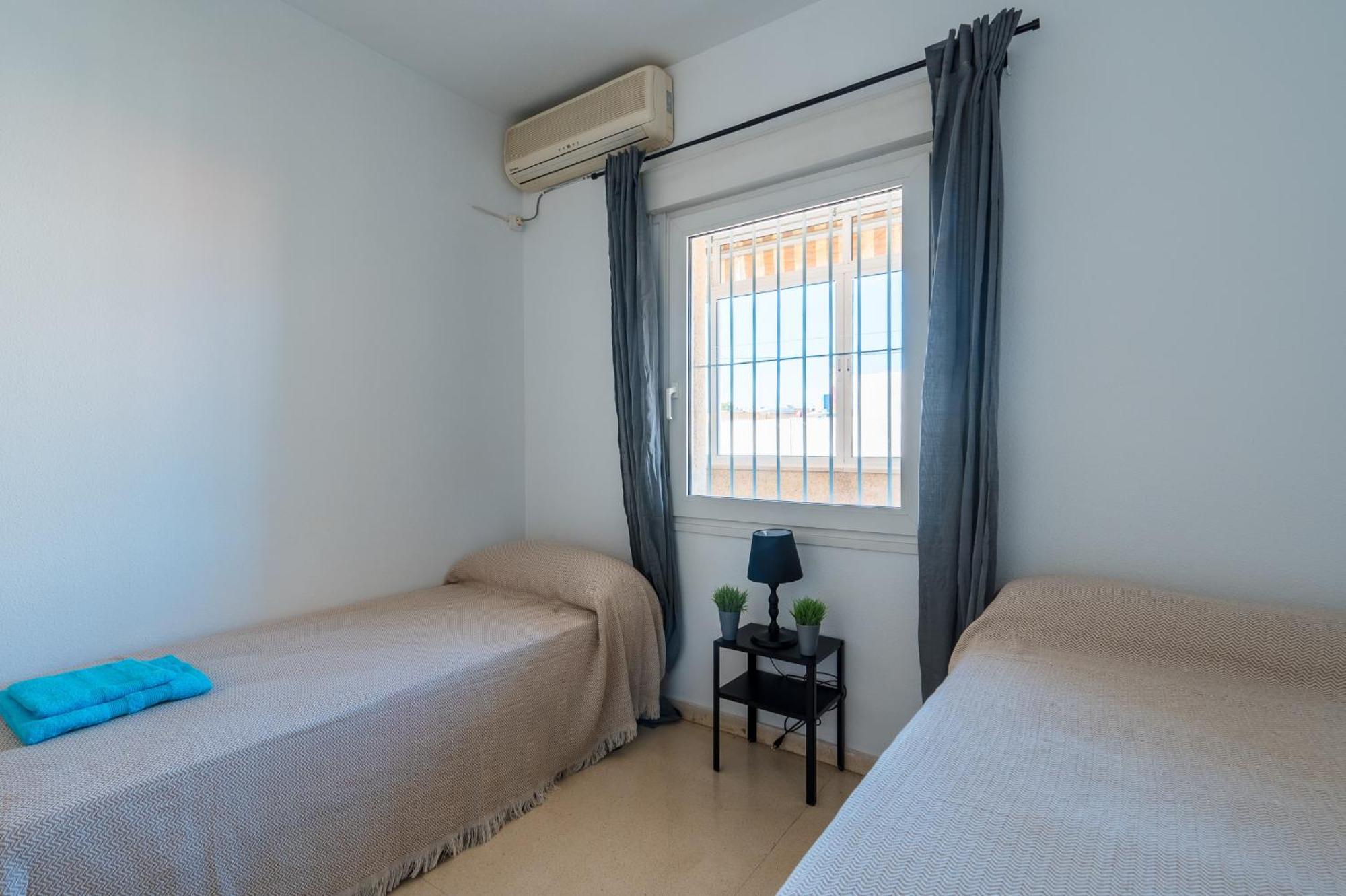 Apartamento Piso Familiar Virgen Del Rocio Sevilla Exterior foto