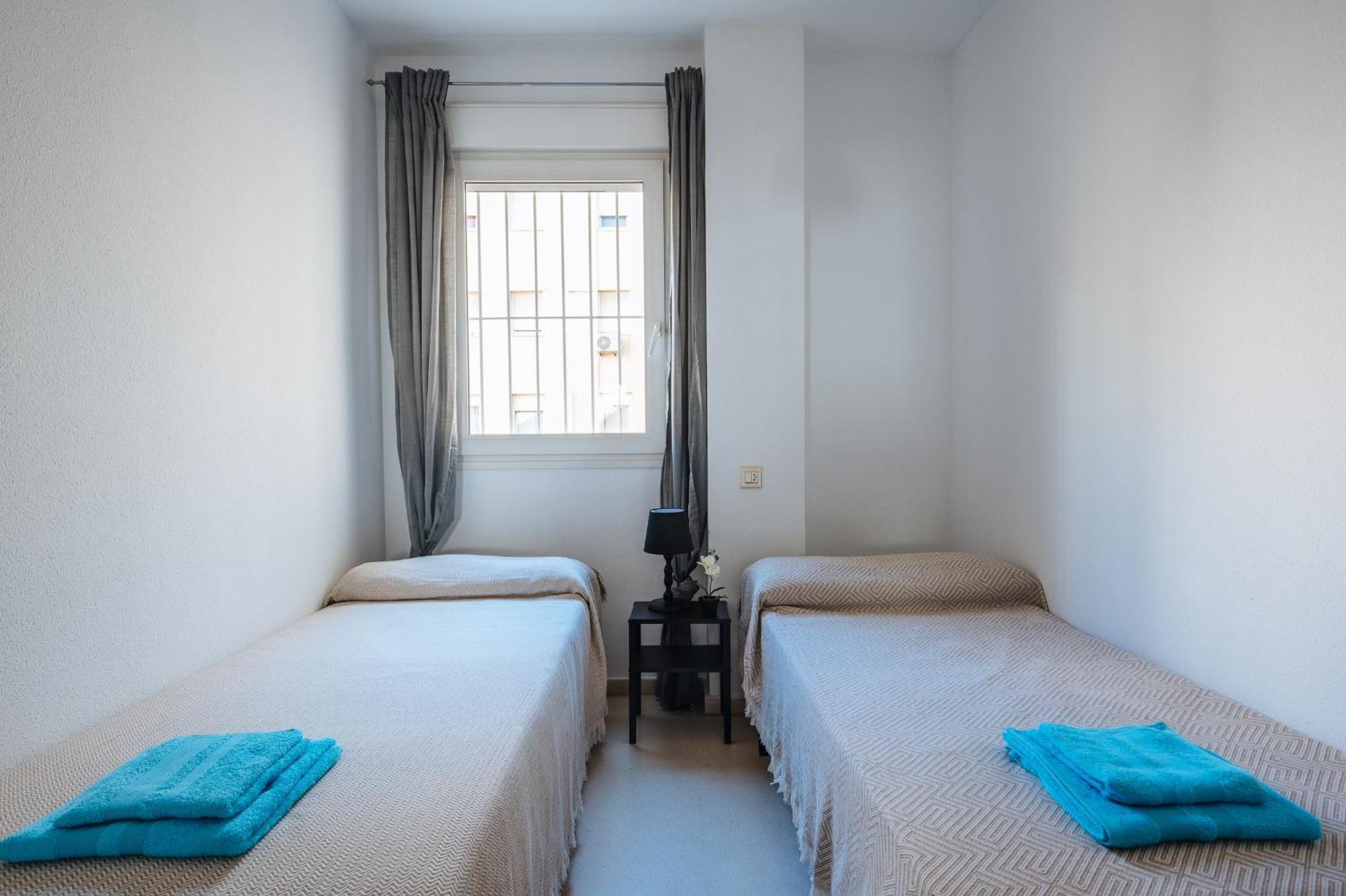 Apartamento Piso Familiar Virgen Del Rocio Sevilla Exterior foto