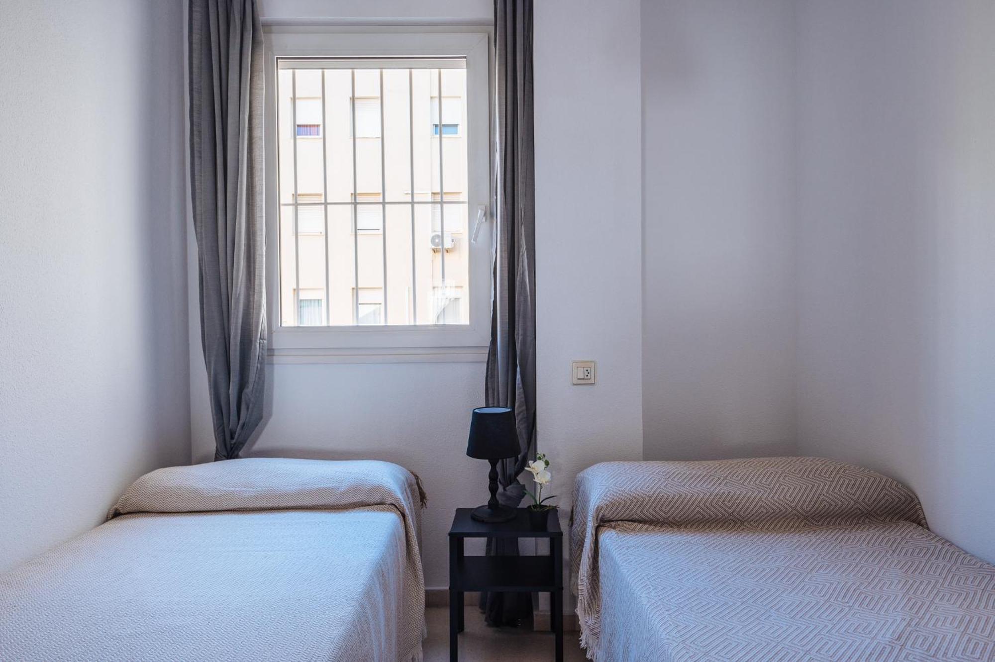 Apartamento Piso Familiar Virgen Del Rocio Sevilla Exterior foto